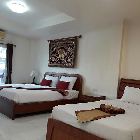 เดอะ ชิลแลกซ์ พัทยา Hotel Pattaya ภายนอก รูปภาพ