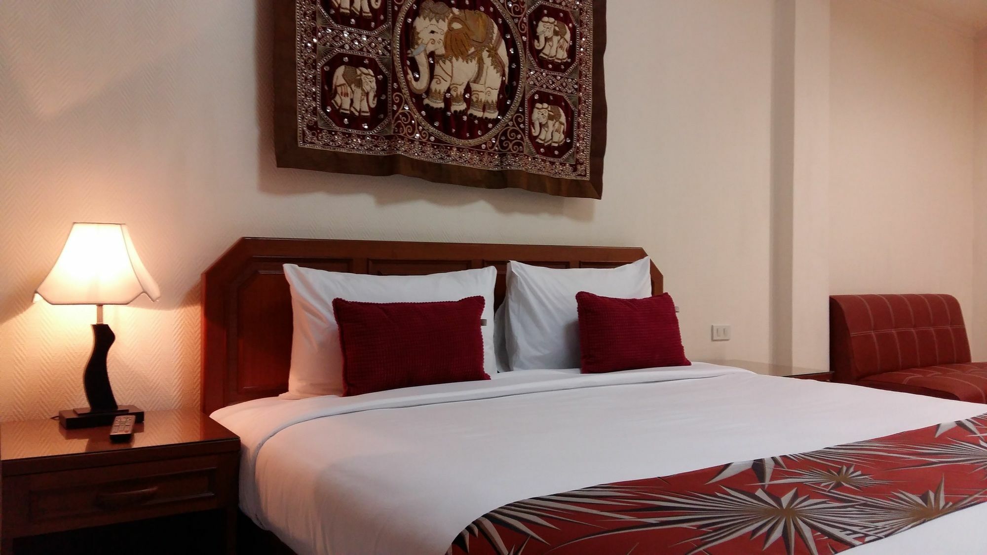 เดอะ ชิลแลกซ์ พัทยา Hotel Pattaya ภายนอก รูปภาพ
