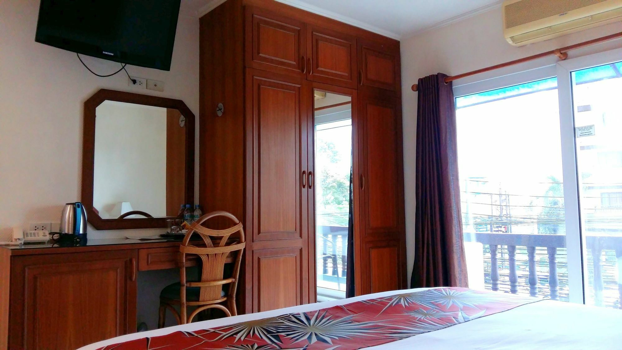 เดอะ ชิลแลกซ์ พัทยา Hotel Pattaya ภายนอก รูปภาพ