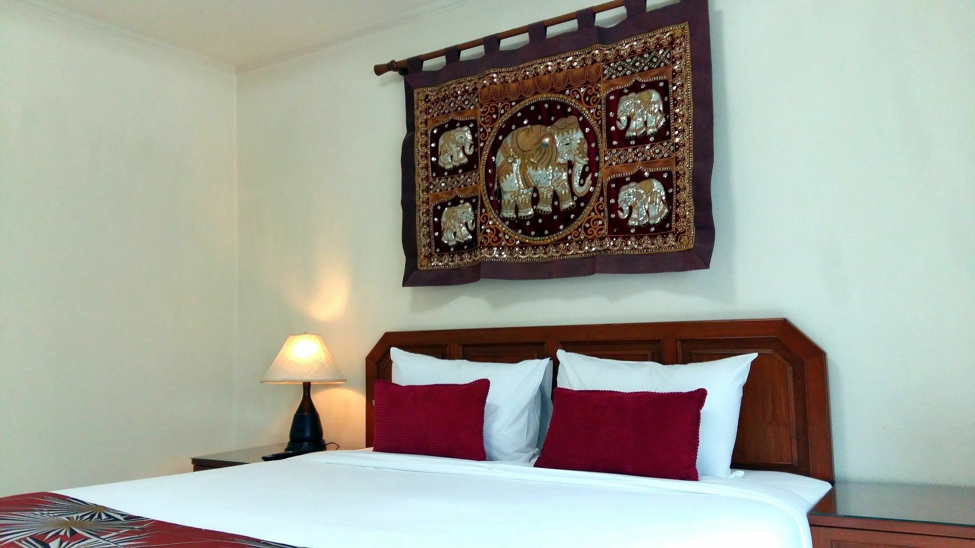 เดอะ ชิลแลกซ์ พัทยา Hotel Pattaya ภายนอก รูปภาพ